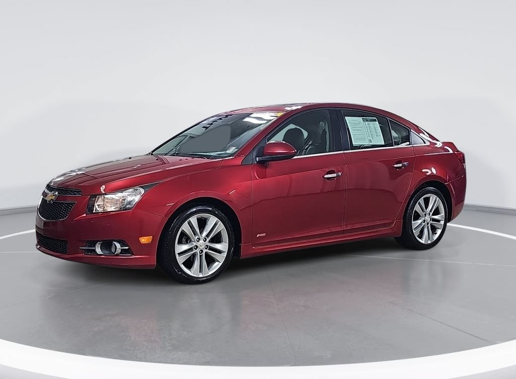 Used 2014 Chevrolet Cruze LTZ w/ RS Package FWD image 9