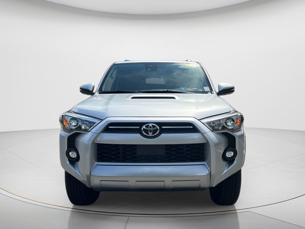 Used 2023 Toyota 4Runner TRD Off-Road Premium w/ Moonroof Package AWD/4WD image 2