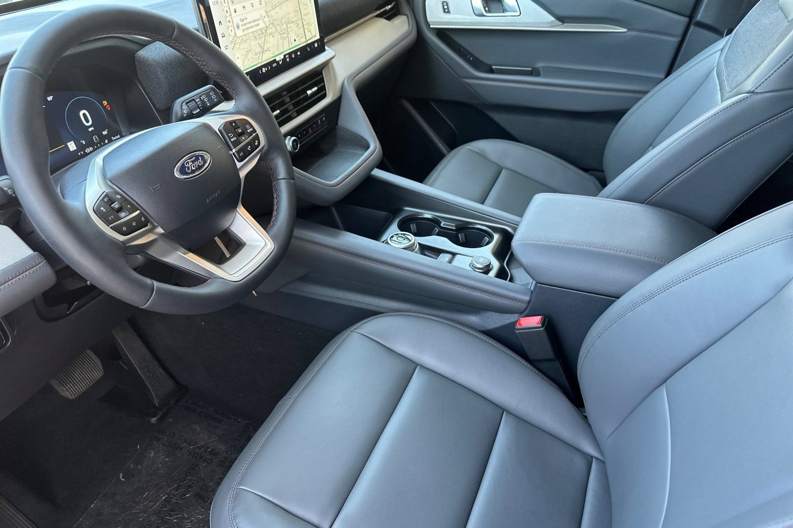 New 2026 Ford Explorer Active RWD image 10