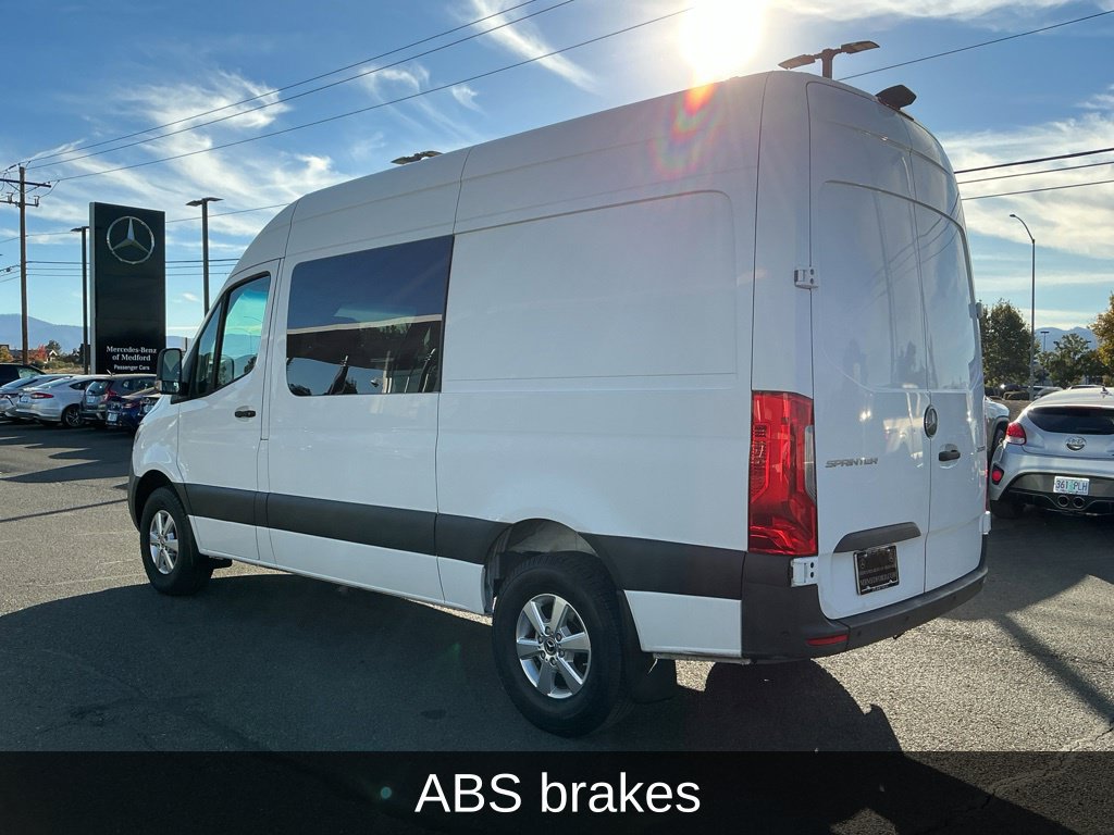 Used 2019 Mercedes-Benz Sprinter 144 image 7