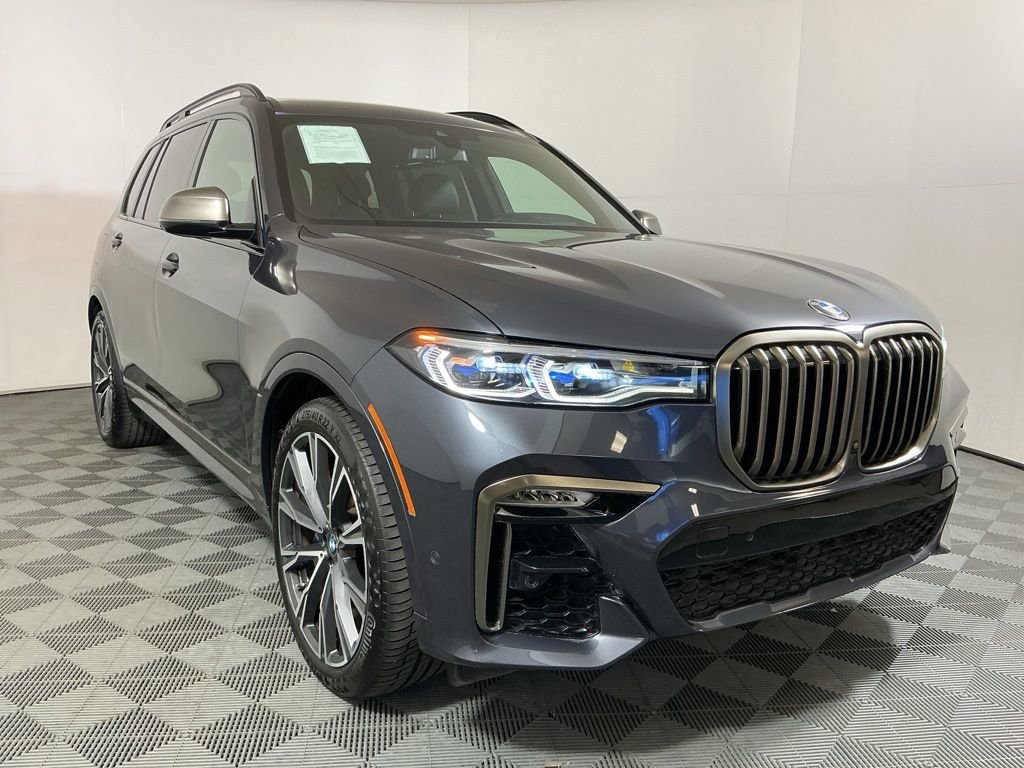 Certified 2022 BMW X7 M50i w/ Cold Weather Package AWD/4WD image 4