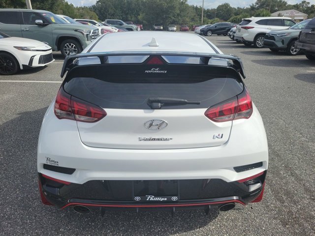 Used 2022 Hyundai Veloster N image 5