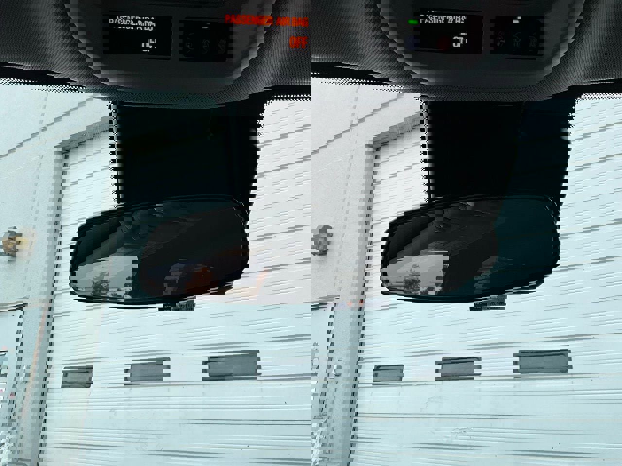 Used 2025 Chevrolet Trax LT image 17