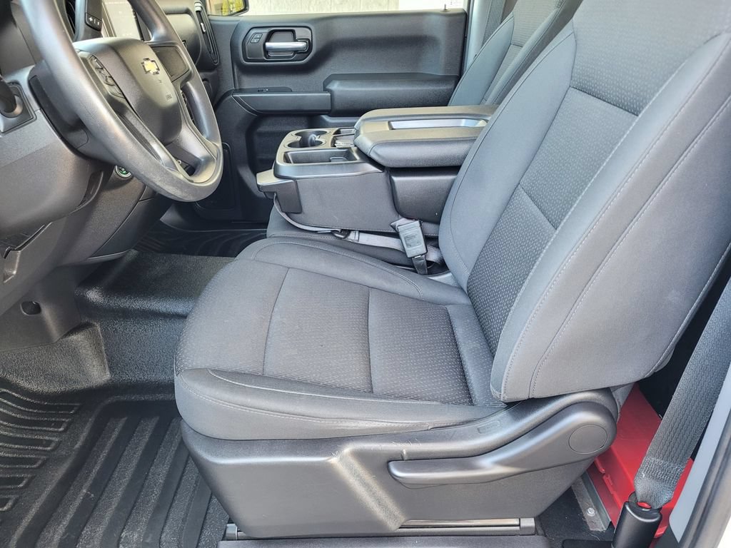 Used 2025 Chevrolet Silverado 1500 W/T RWD image 12