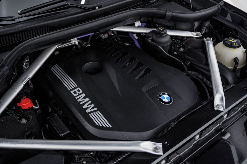 Used 2024 BMW X7 xDrive40i image 29