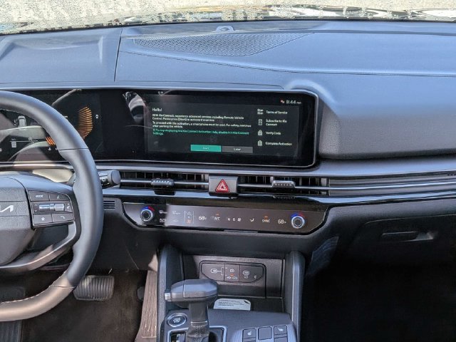 Used 2026 Kia Sportage EX FWD image 17