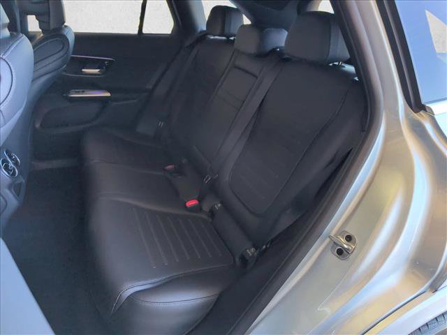 Used 2025 Mercedes-Benz GLC 350e 4MATIC image 19