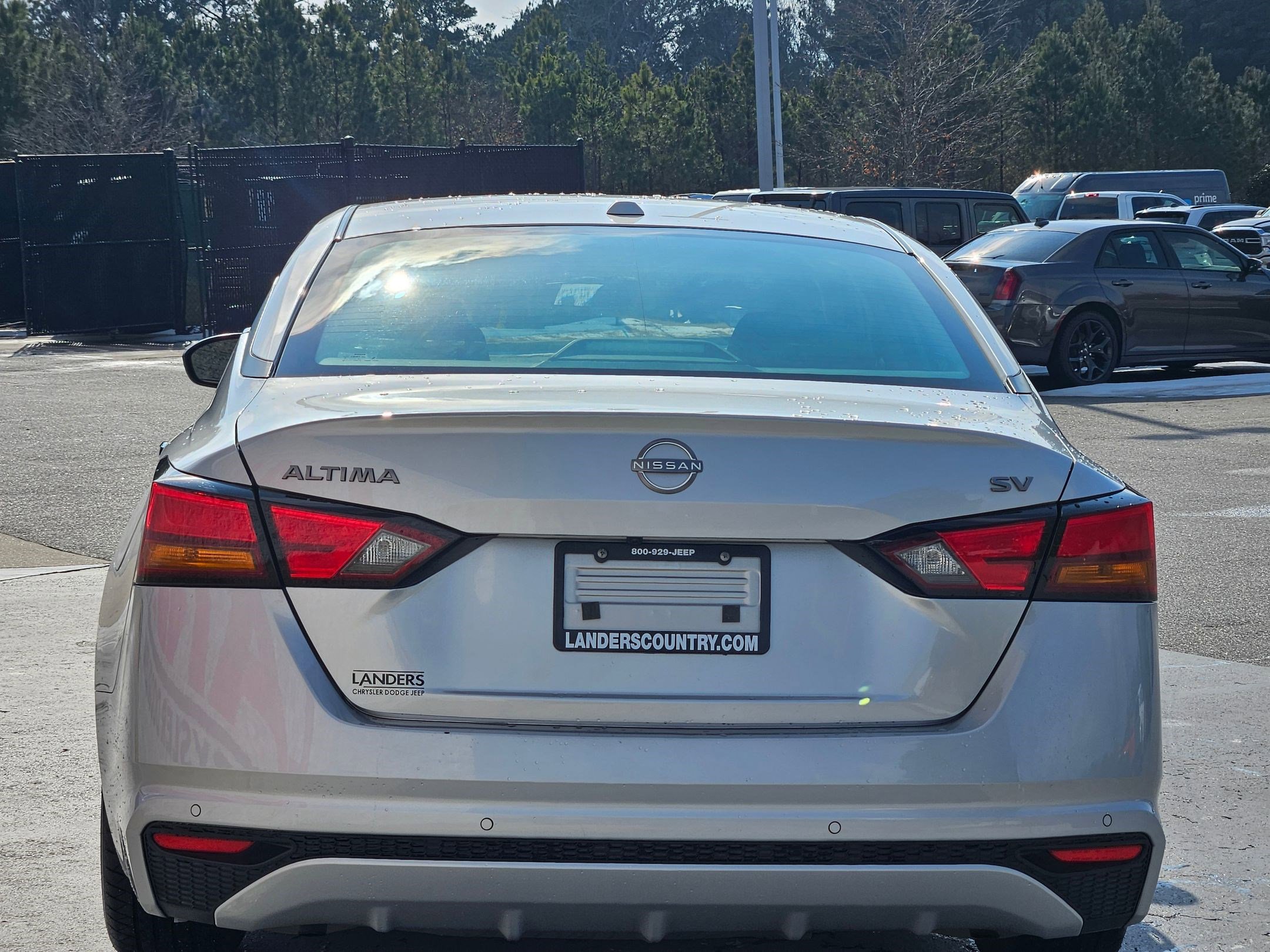 Used 2024 Nissan Altima 2.5 SV image 6