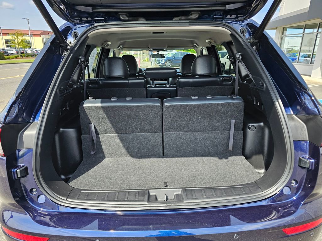 Used 2024 Mitsubishi Outlander SE AWD/4WD image 11