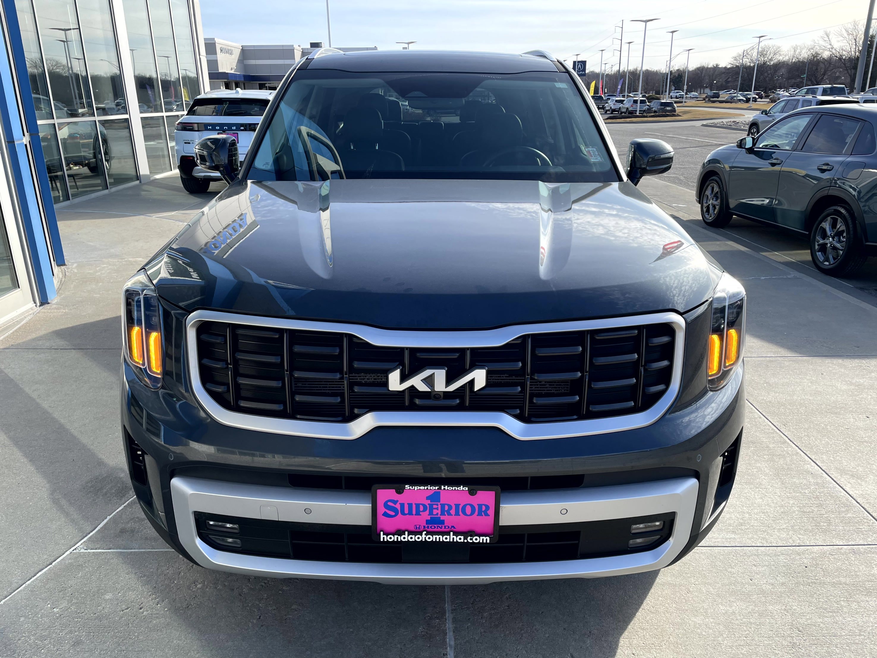 Used 2024 Kia Telluride SX AWD/4WD image 3