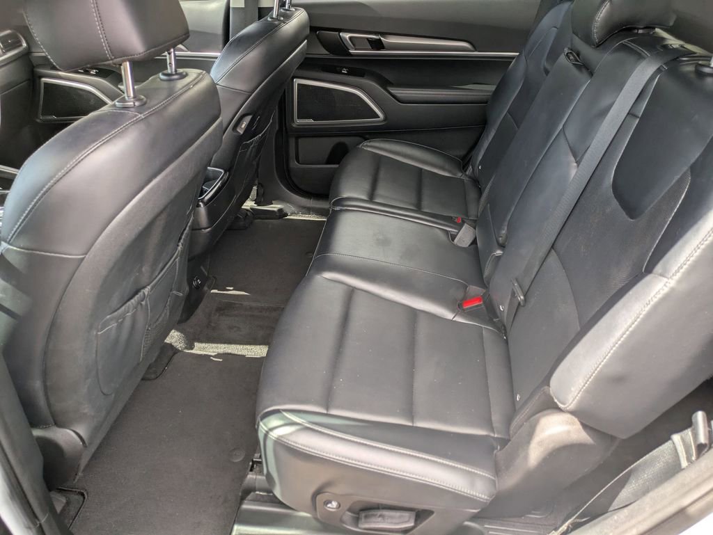 Used 2020 Kia Telluride S w/ S 8 Passenger Seating Package image 21