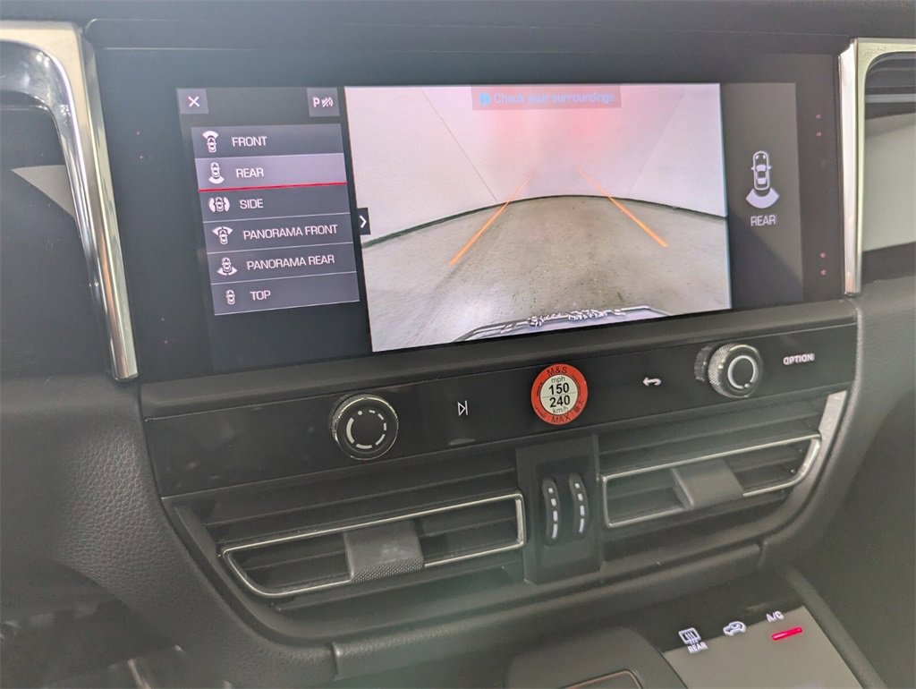 Used 2025 Porsche Macan Base w/ Premium Package Plus image 20