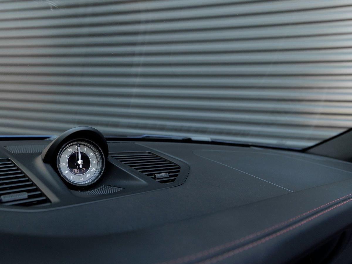 Used 2025 Porsche 911 Turbo image 21