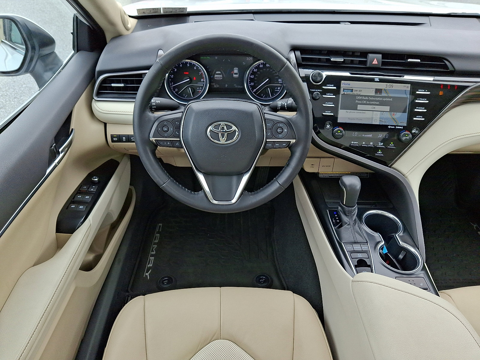 Used 2019 Toyota Camry XLE w/ Driver Assist Package FWD image 12