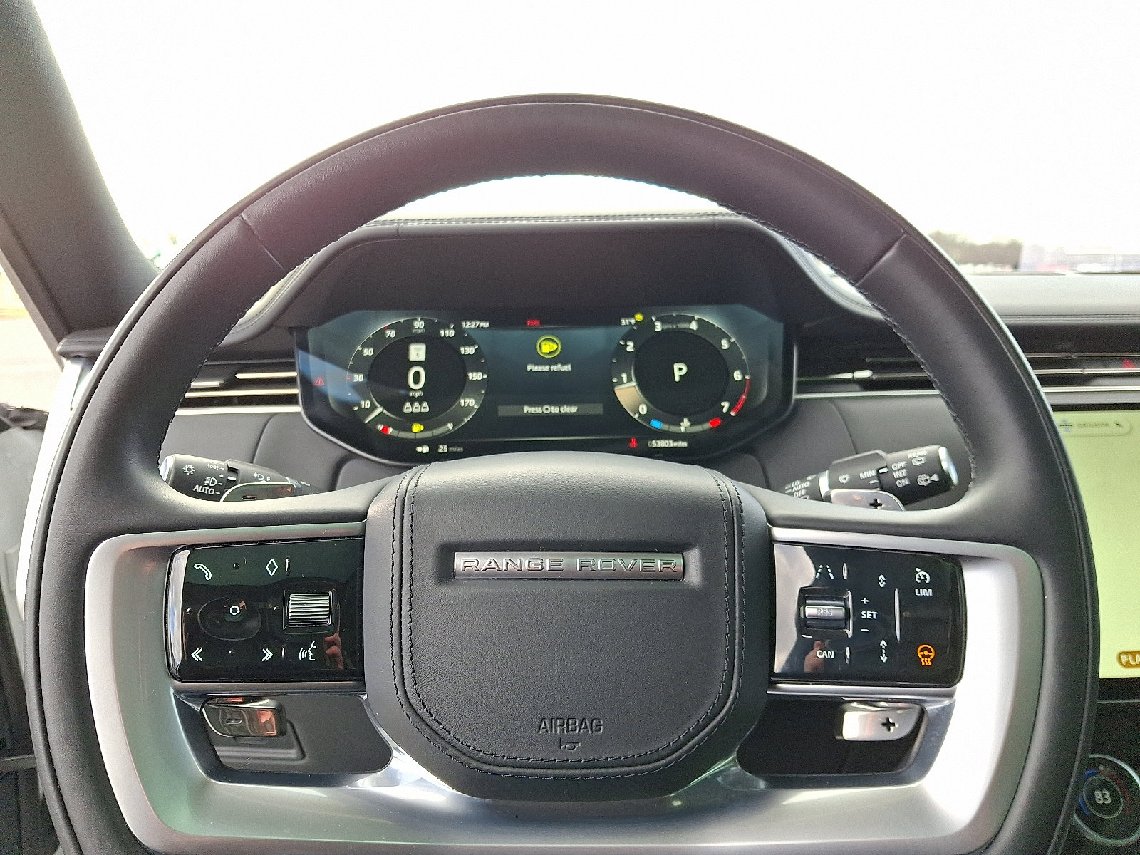 Used 2023 Land Rover Range Rover SE image 18