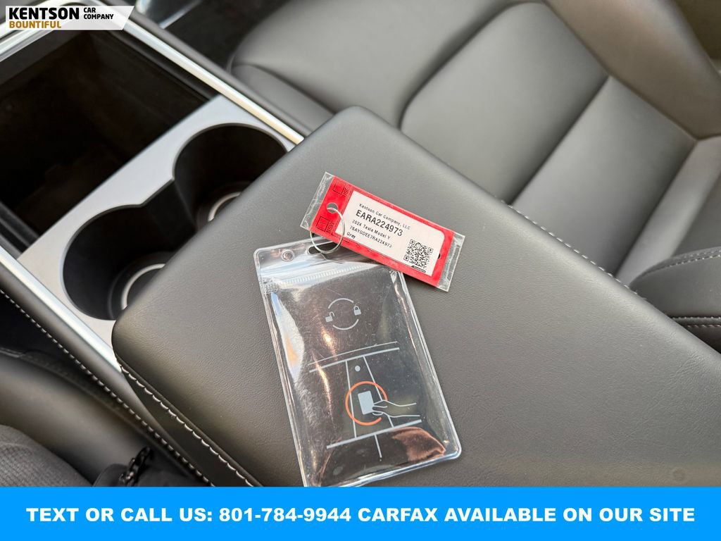 Used 2024 Tesla Model Y Long Range image 33