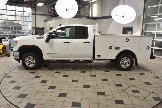 Used 2023 GMC Sierra 2500 Pro w/ Convenience Package AWD/4WD image 3