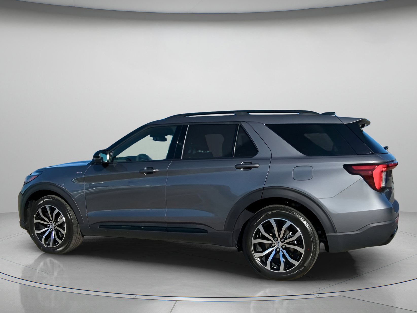 New 2026 Ford Explorer ST-Line w/ Premium Package image 17
