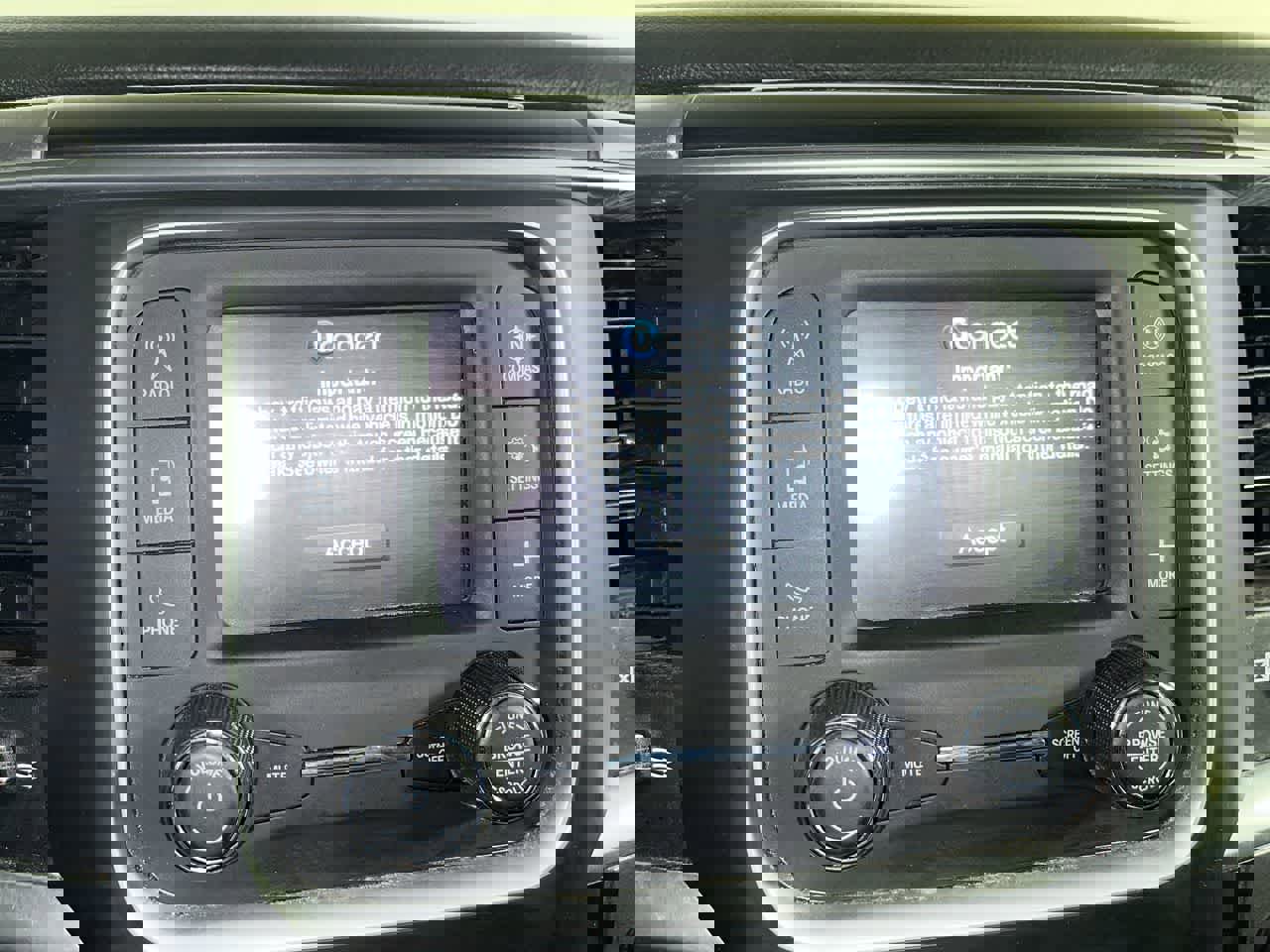 Used 2024 RAM 1500 Classic SLT image 18