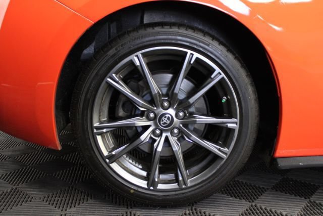 Used 2017 Toyota 86 860 Special Edition RWD image 5
