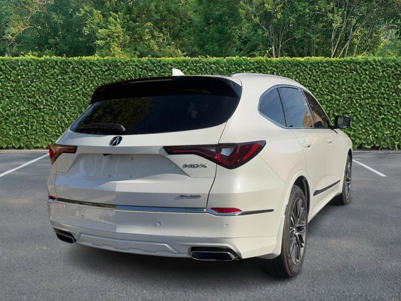 Used 2025 Acura MDX SH-AWD w/ Advance Package image 3