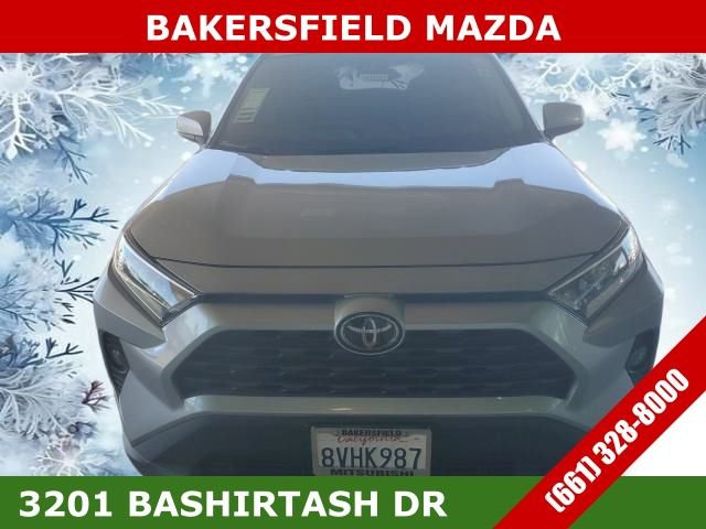 Used 2021 Toyota RAV4 XLE image 2