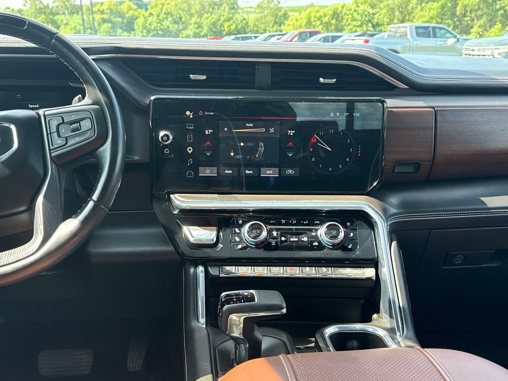 Certified 2023 GMC Sierra 1500 Denali Ultimate AWD/4WD image 17