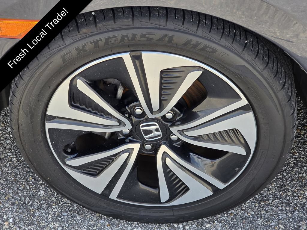 Used 2017 Honda Civic EX-L image 32