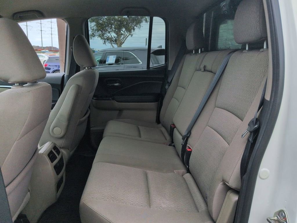 Used 2017 Honda Ridgeline RTS image 26