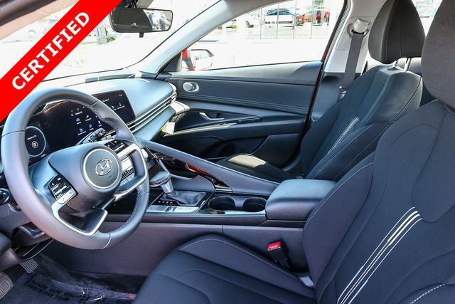 Certified 2023 Hyundai Elantra SEL w/ Convenience Package FWD image 21