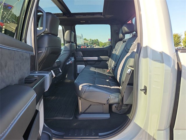 New 2026 Ford F250 4x4 Crew Cab Super Duty image 5