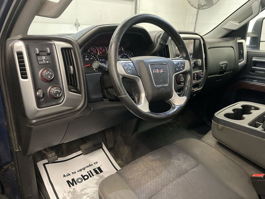 Used 2015 GMC Sierra 2500 SLE image 4