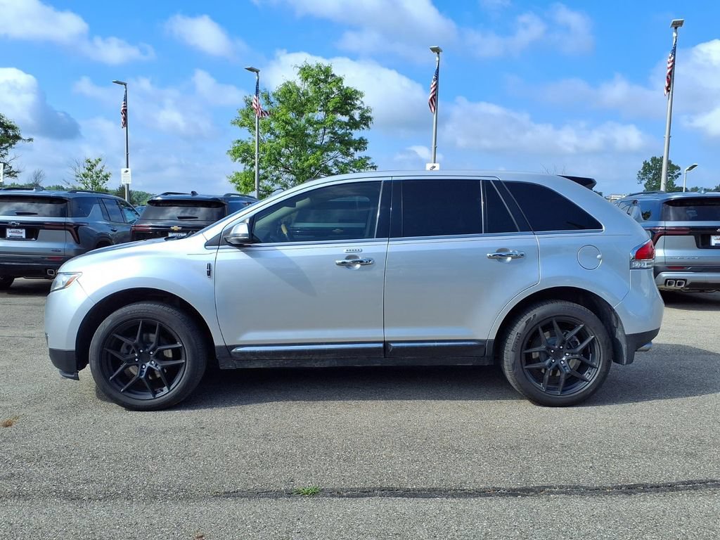 Used 2013 Lincoln MKX AWD image 6
