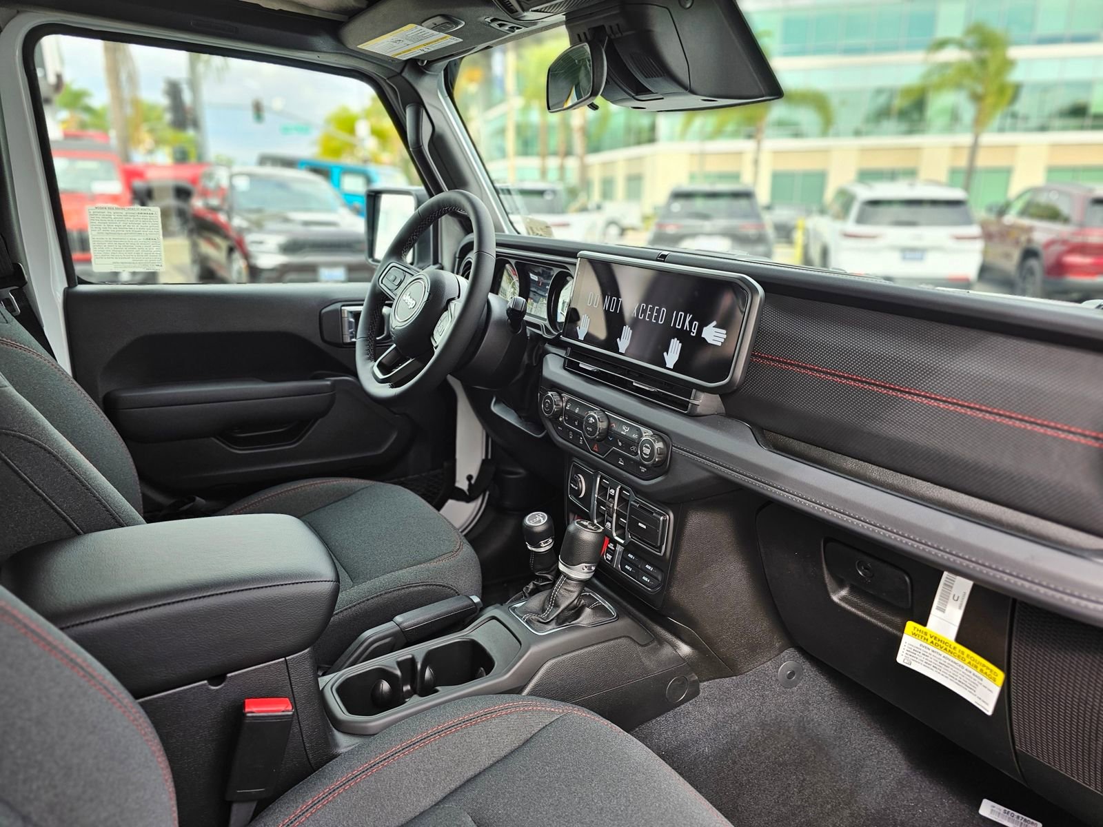 New 2026 Jeep Wrangler Unlimited Rubicon AWD/4WD image 27