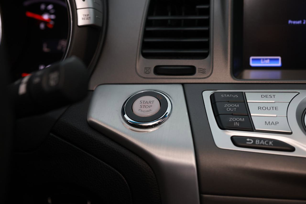 Used 2012 Nissan Murano LE w/ Platinum Pkg FWD image 30