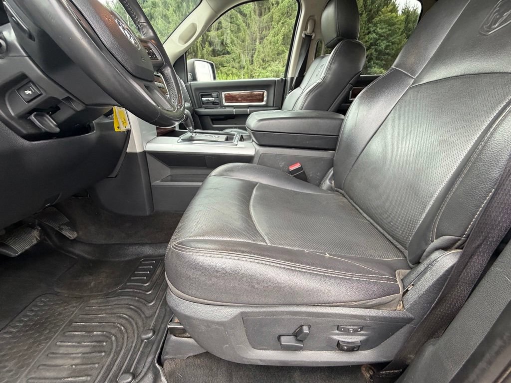 Used 2012 RAM 1500 Laramie AWD/4WD image 17