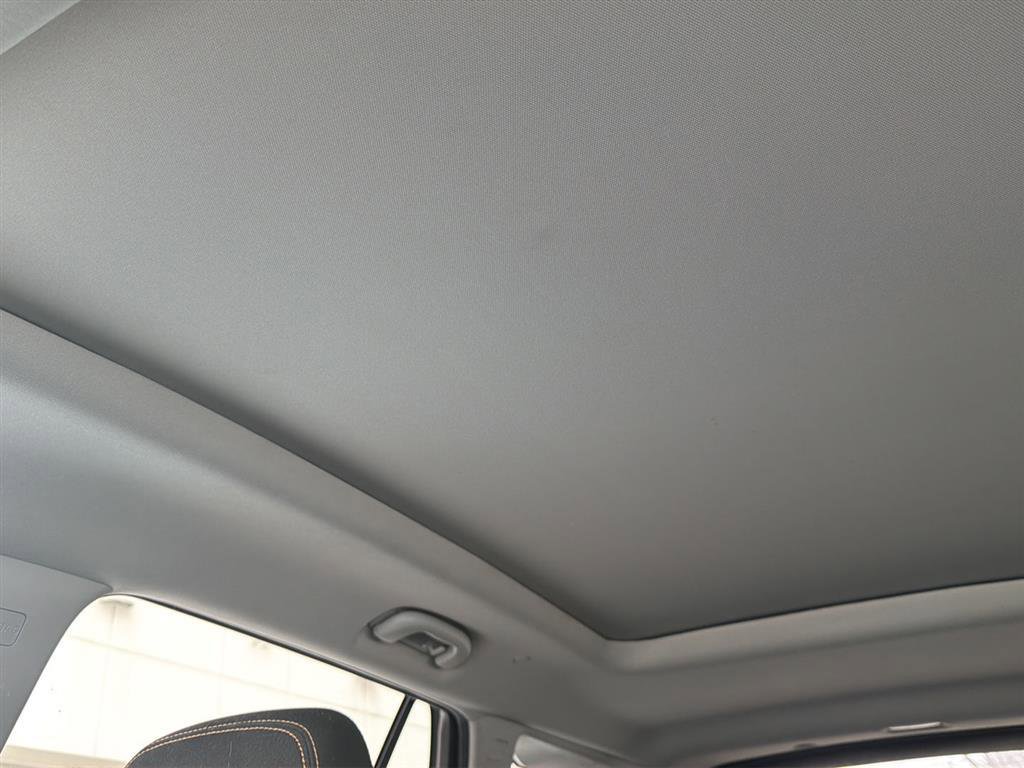 Used 2018 GMC Terrain SLE w/ Driver Convenience Package image 10