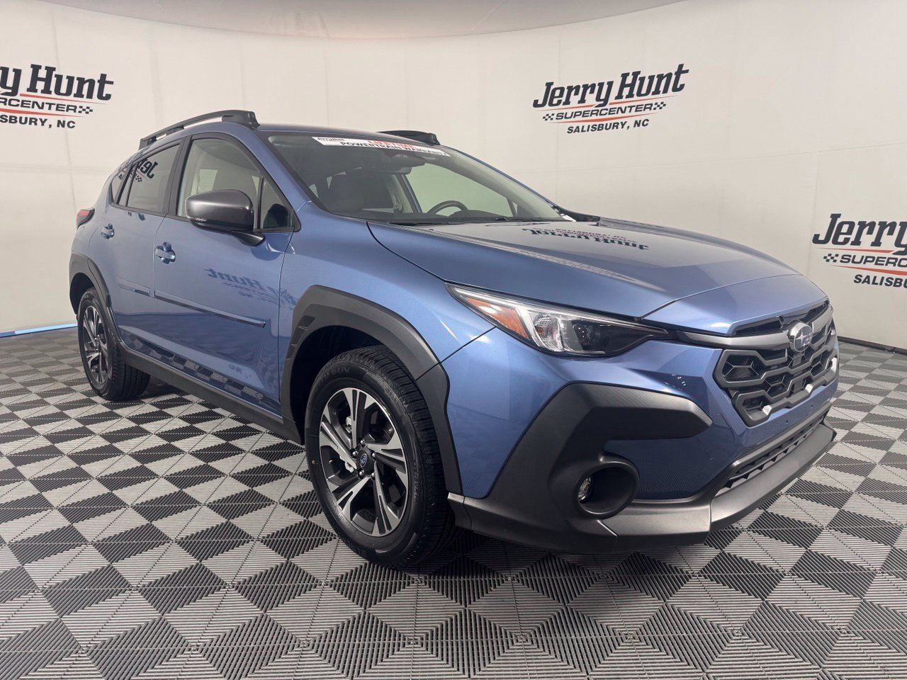 Used 2024 Subaru Crosstrek 2.0i Premium AWD/4WD image 5