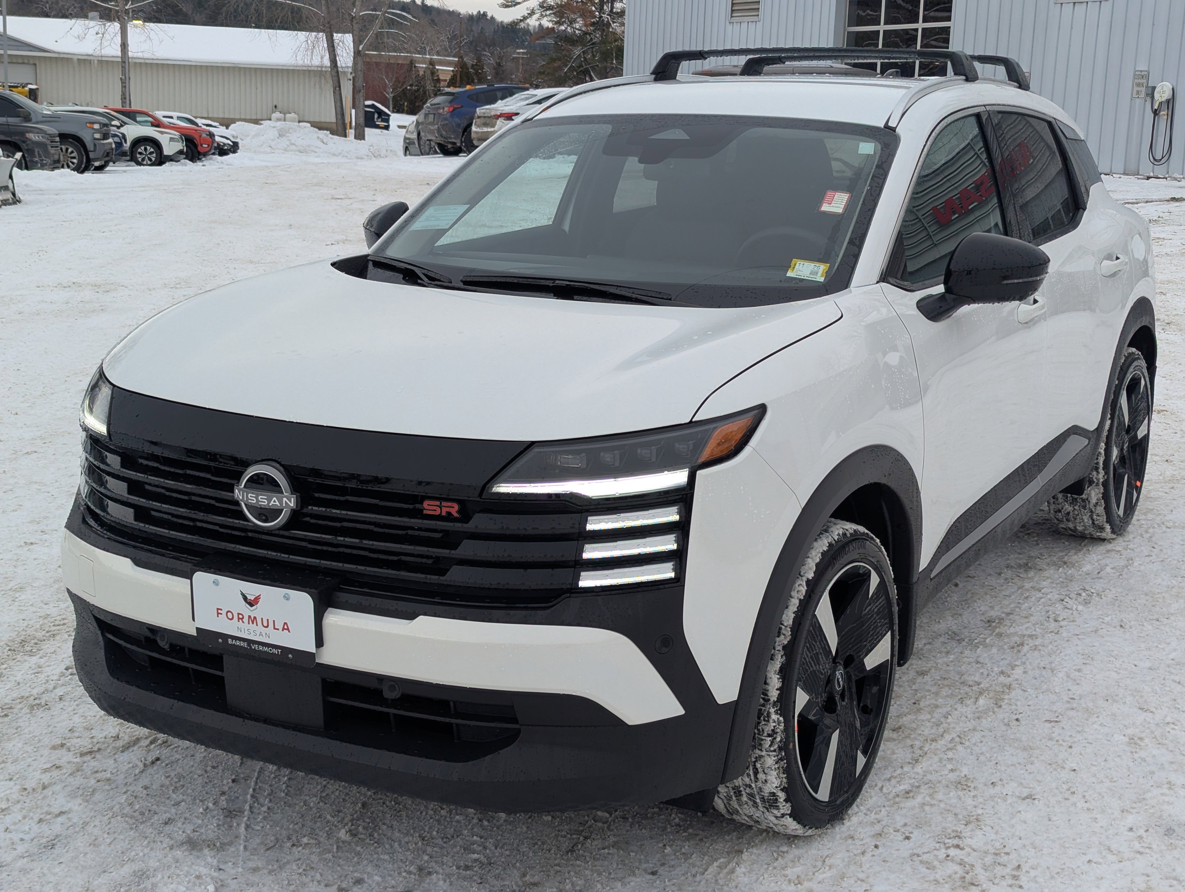 New 2026 Nissan Kicks SR w/ Cold Weather Package image 2