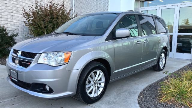 Used 2018 Dodge Grand Caravan SXT FWD image 11