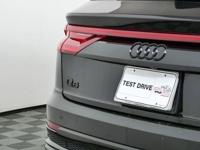 Used 2023 Audi Q8 Premium Plus AWD/4WD image 38