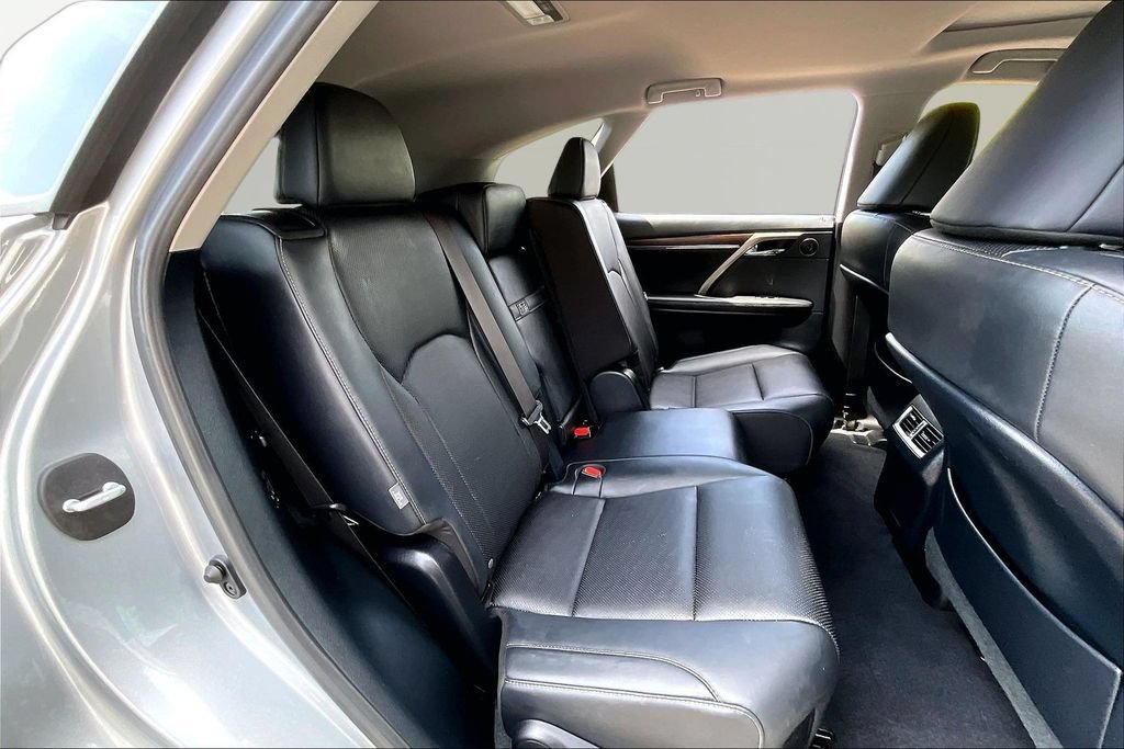 Used 2022 Lexus RX 350L FWD w/ Premium Package image 20