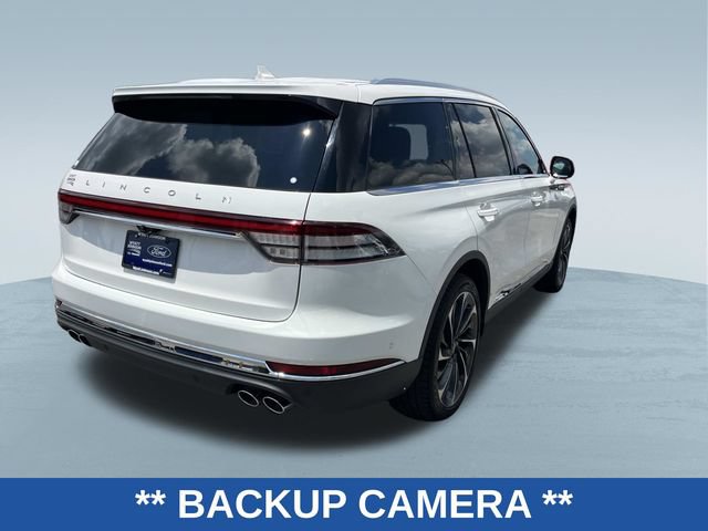 Used 2023 Lincoln Aviator Reserve w/ Equipment Group 201A AWD/4WD image 3