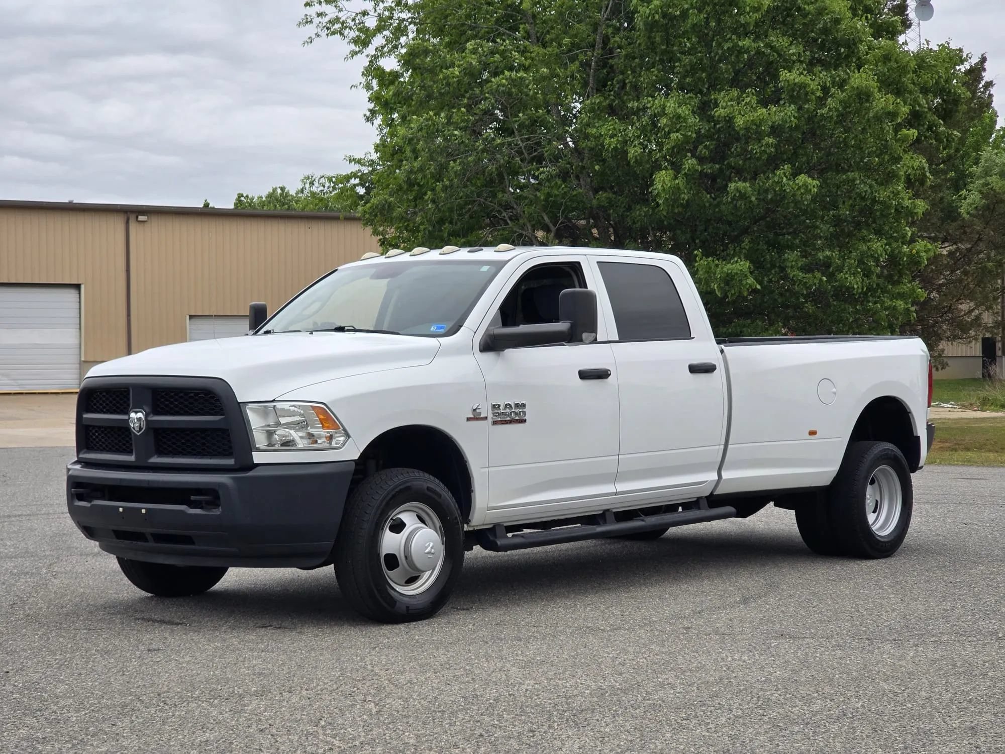 Used 2018 RAM 3500 Tradesman w/ Popular Equipment Group AWD/4WD image 4