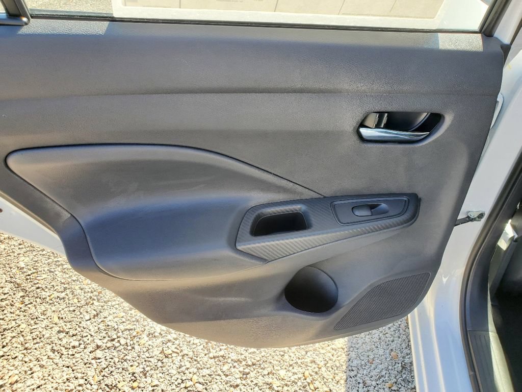 New 2025 Nissan Versa SV w/ Trunk Package FWD image 9