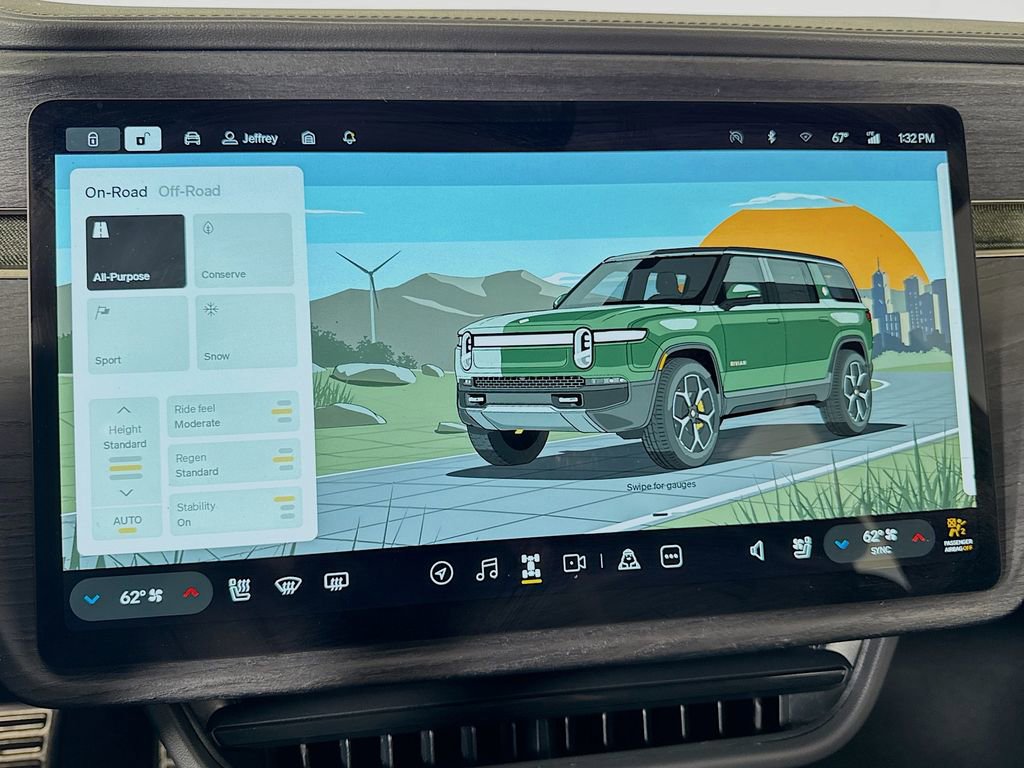Used 2024 Rivian R1S Adventure AWD/4WD image 34