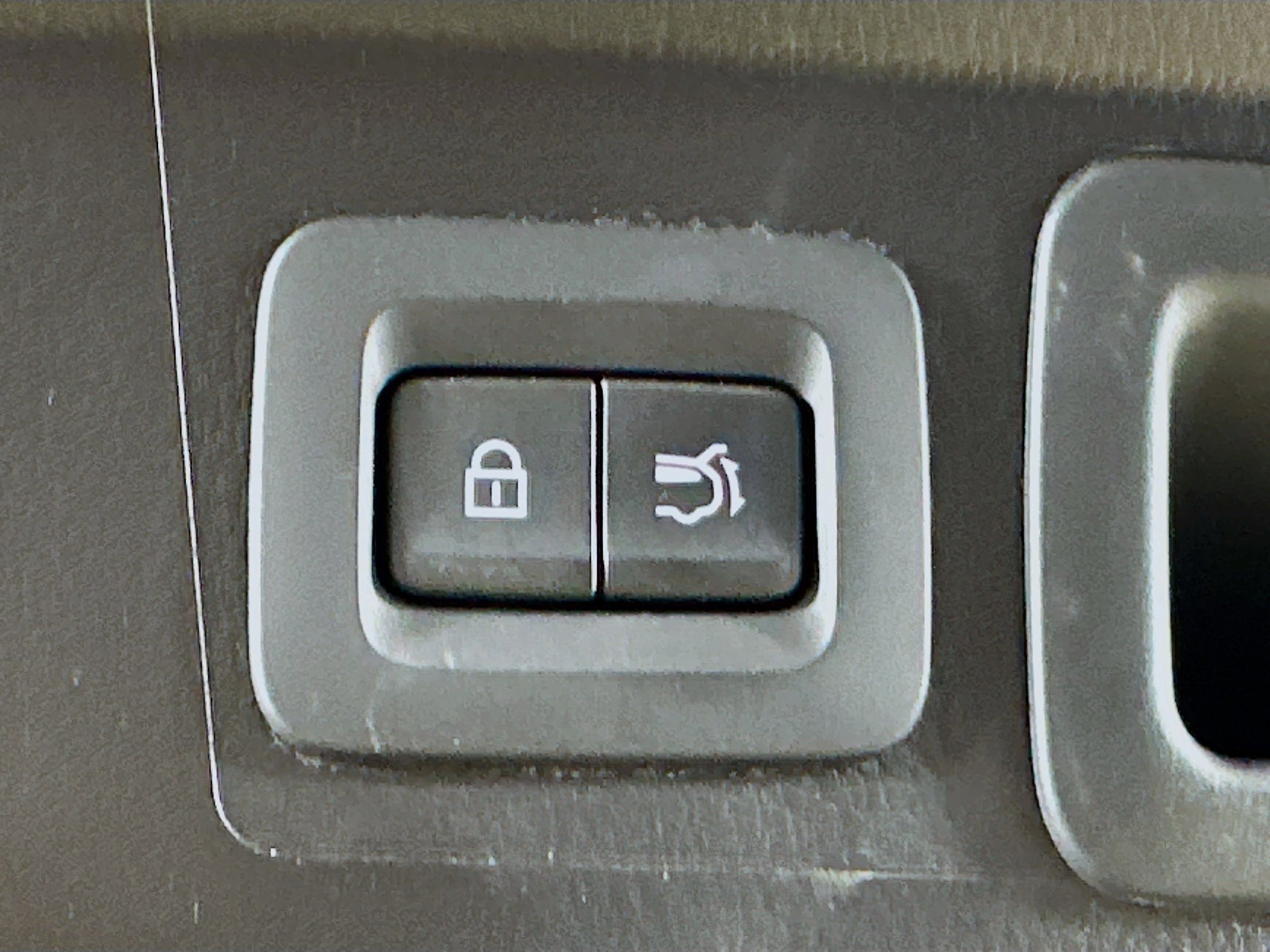 Used 2023 MAZDA CX-50 2.5 S w/ Cargo Package image 29