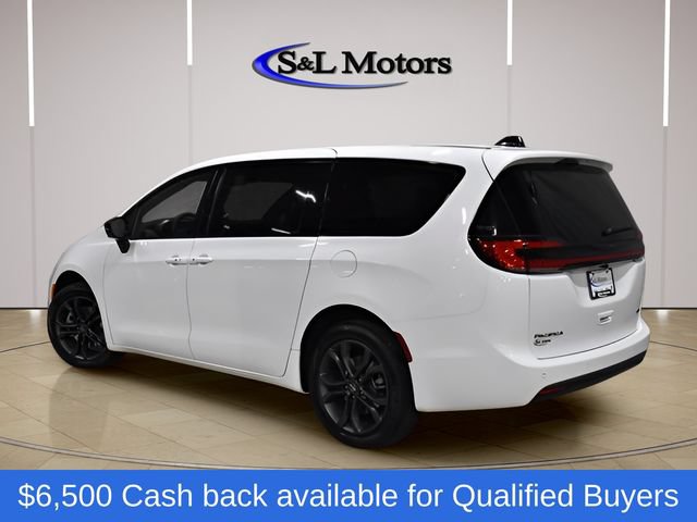 New 2026 Chrysler Pacifica Select AWD/4WD image 6