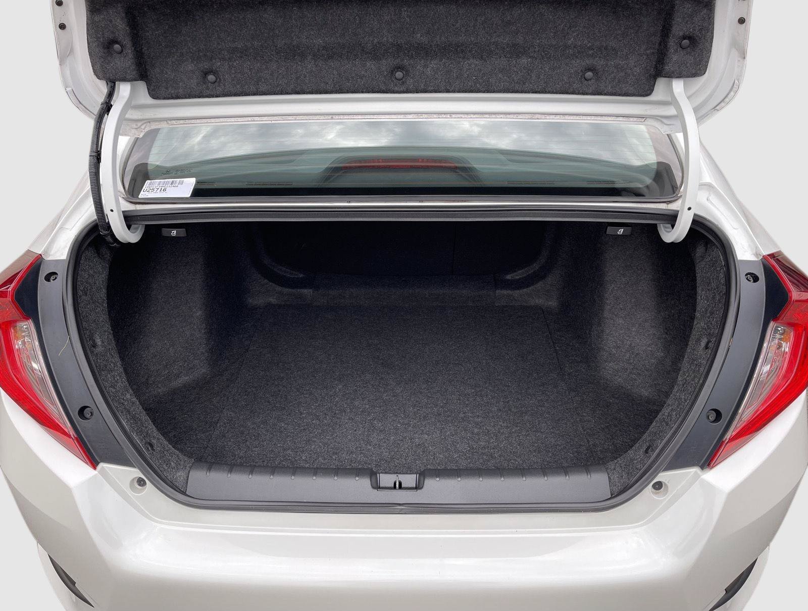 Used 2019 Honda Civic EX image 16
