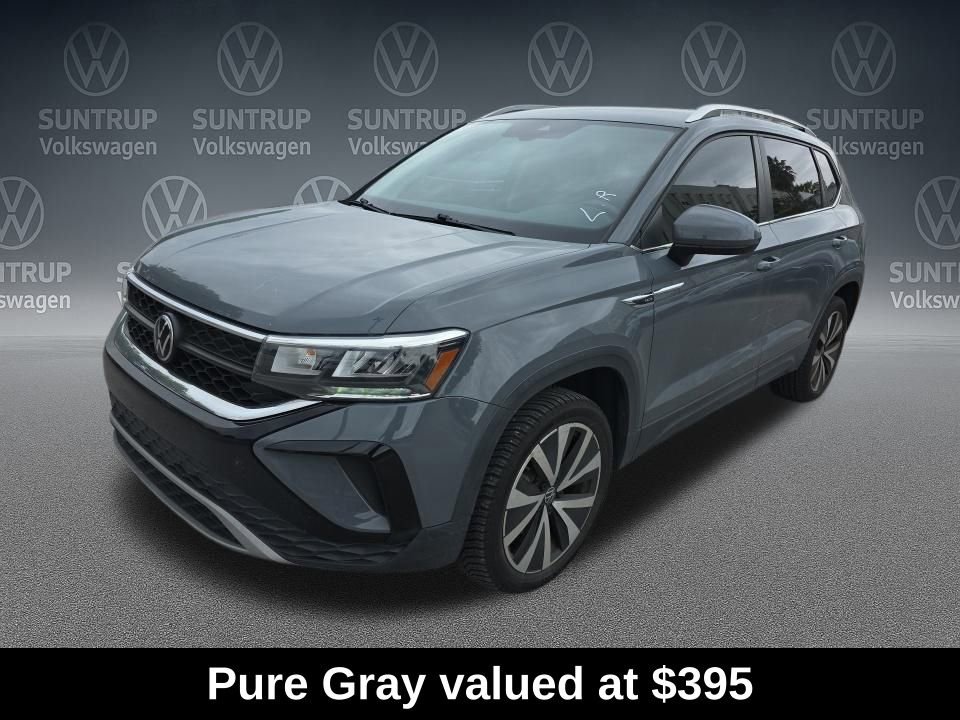 Used 2023 Volkswagen Taos SE image 2